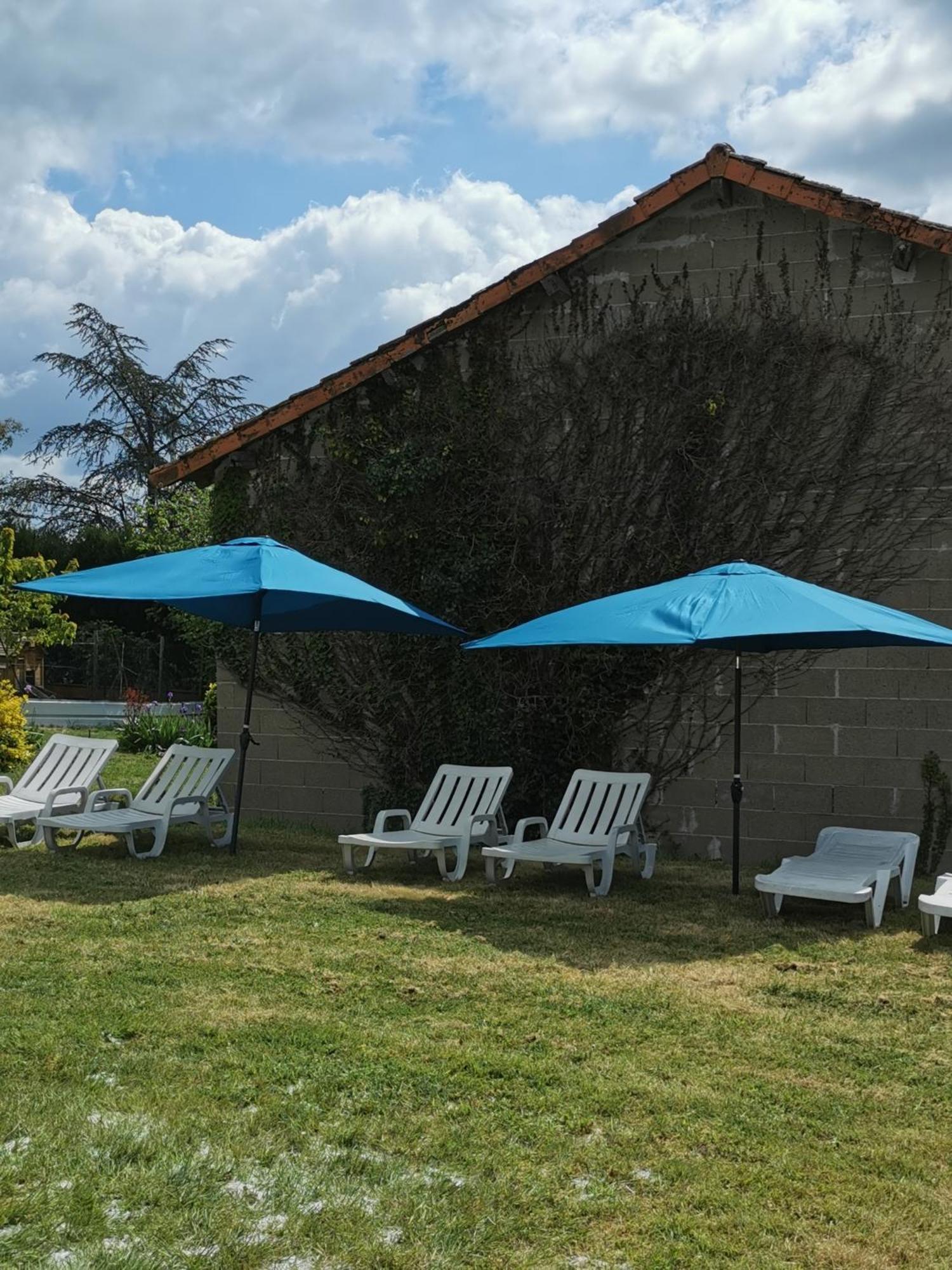 Tranquille Vienne Gites A Chirac Dept Charente Экстерьер фото