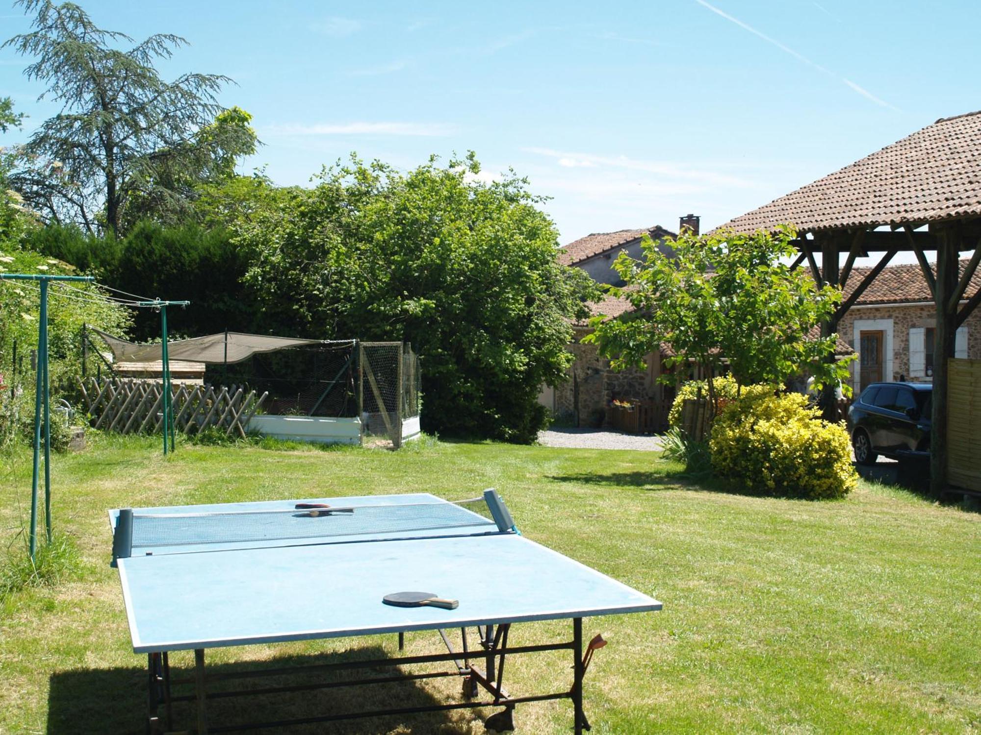 Tranquille Vienne Gites A Chirac Dept Charente Экстерьер фото
